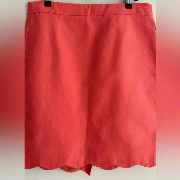 J. By J. Crew Coral/Salmon Solid Pencil Skirt with Scalloped Hem, Size 4 - Picture 6 of 16